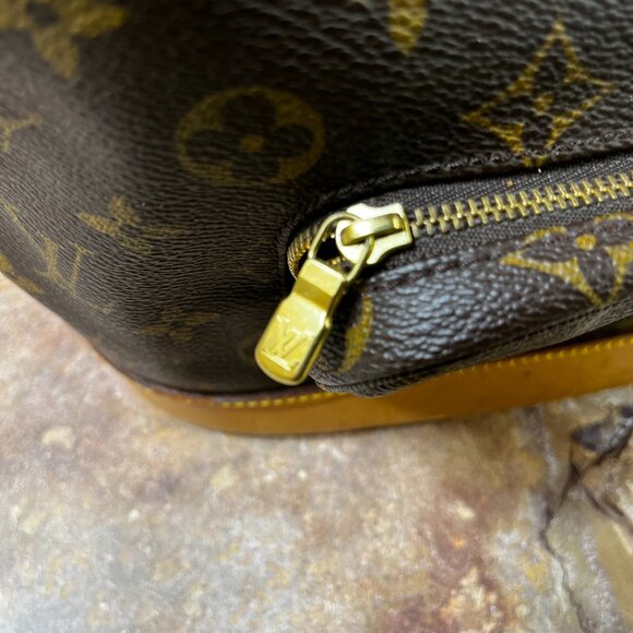 Louis Vuitton Montsouris MM Monogram Canvas Backpack Brown M51137 - Picture 11 of 13